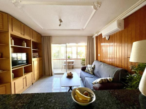 Beautiful 2-Bed Apartment in Maspalomas near Yumbo